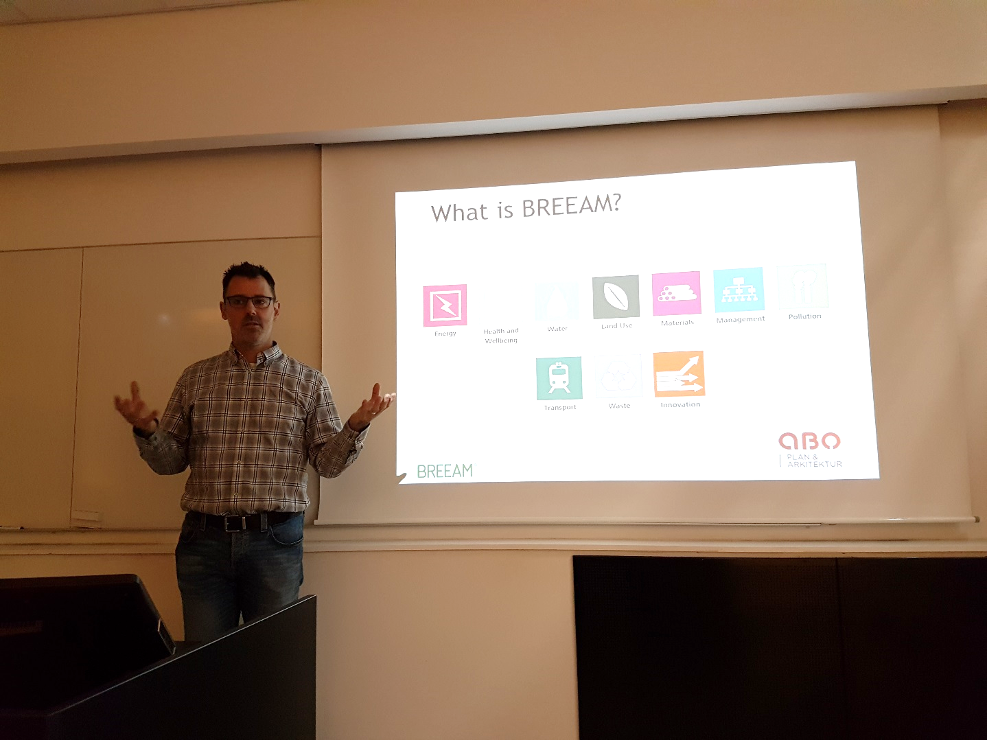 Jeff Graves (ABO Plan & Arkitektur) An introduction to BREEAM