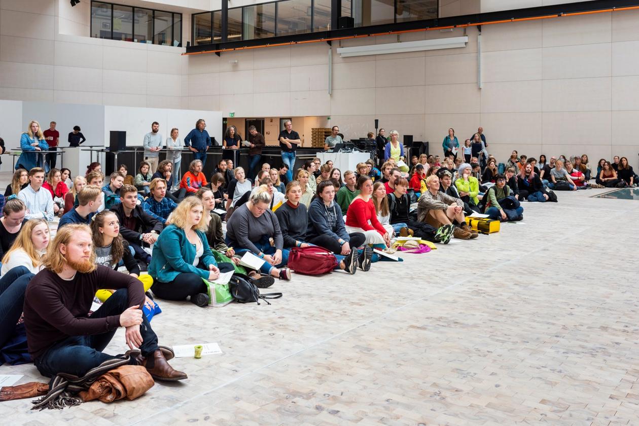 Link to Welcome to the Faculty of Fine Art, Music and Design