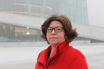 Mona Berthelsen, portrett