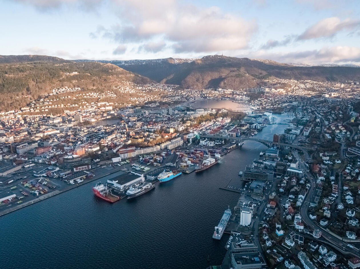 Flyfoto over Bergen 