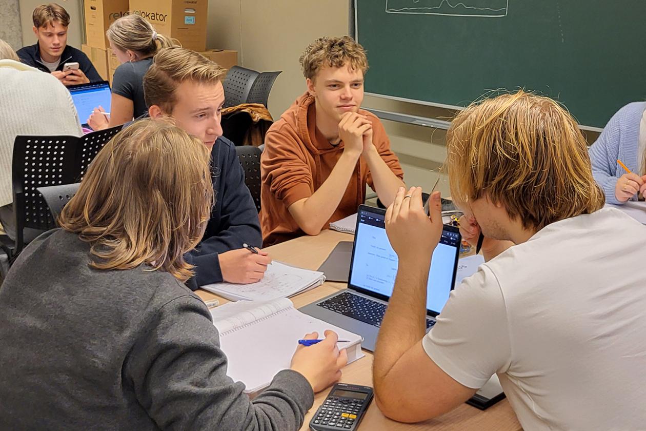 Studenter på mattestuen