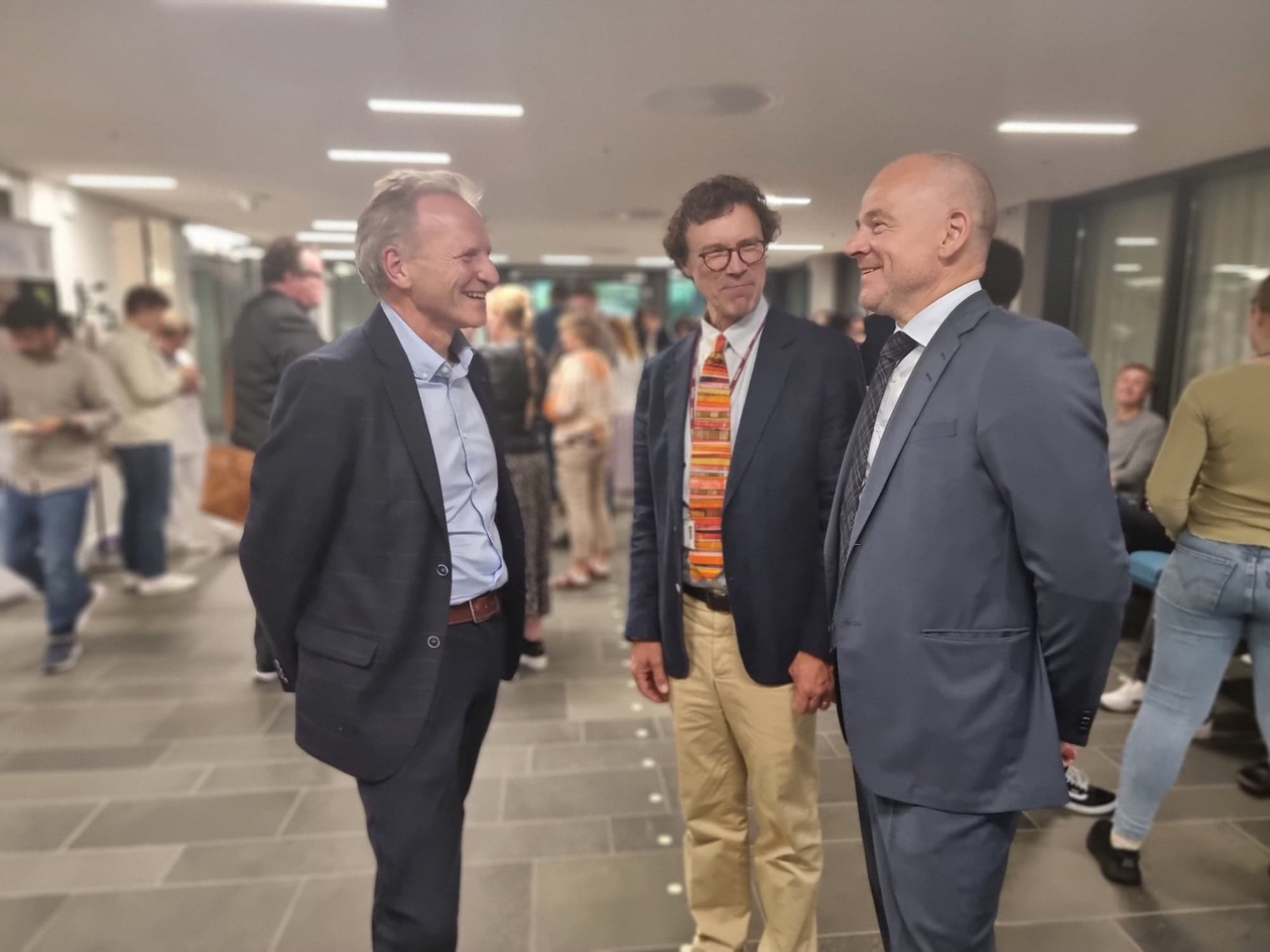 Åpning av PRESIS DIA