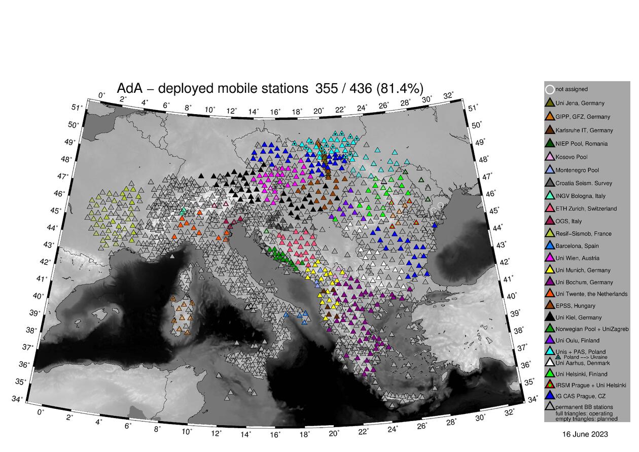 Map over southern Europe showing mobile seismic stations. The stations are marked with triangles in different colors, each symbolizing countries ownership. 