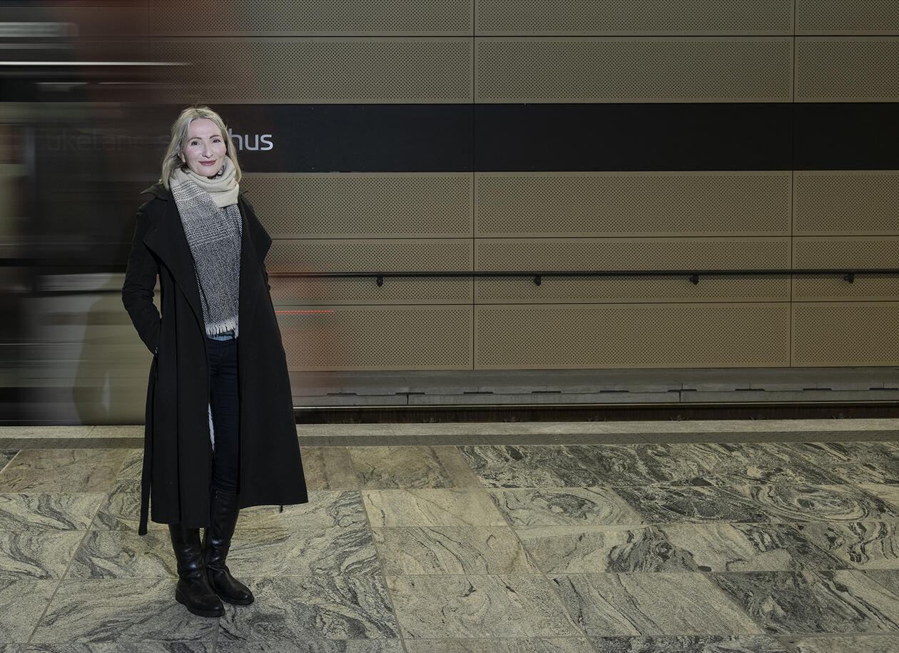 Portrait of Agnete Engelsen standing in the underground station of Haukeland University Hospital.