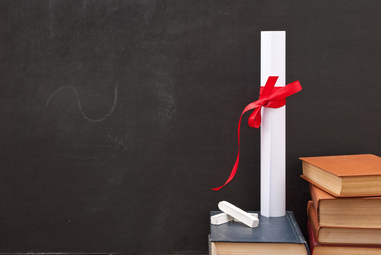 Bøker og diplom illustrasjon