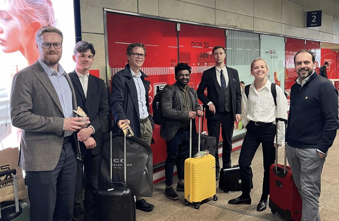 Forskergruppen på vei til Luxemburg