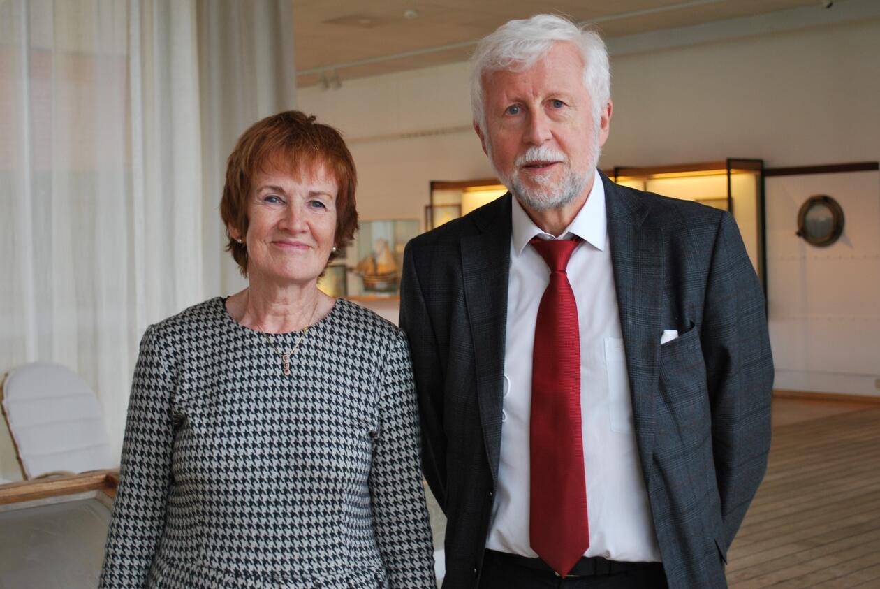 Bilde av Gilhus og Thomassen