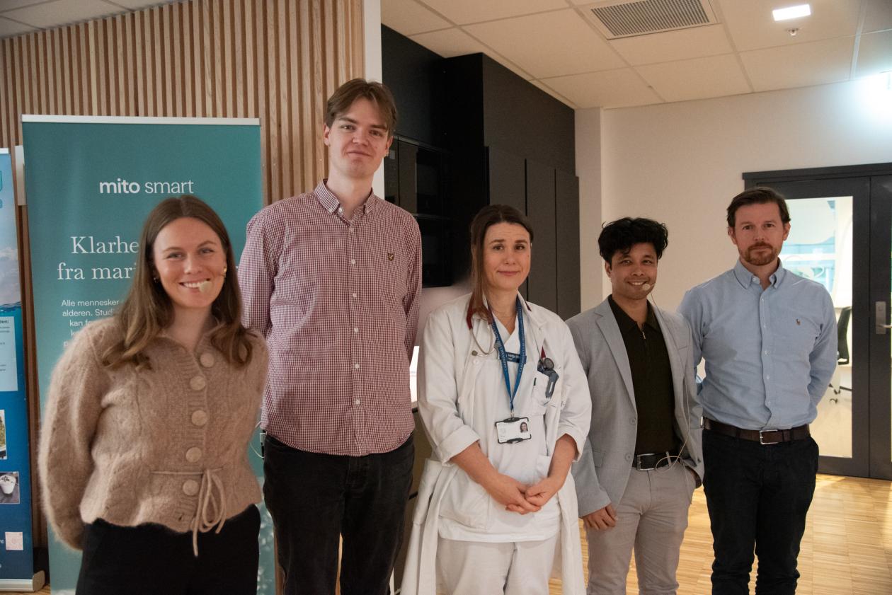 Gruppebilde av stipendiatene som holdt flash talks