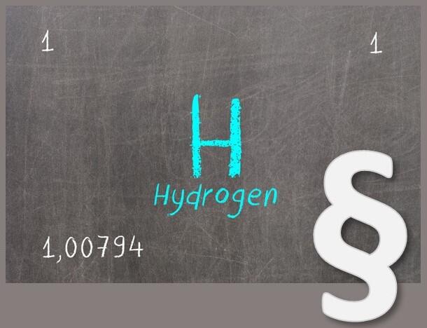 Image showing the letter "H" above the word "Hydrogen" written with green chalk on a whiteboard.  In both top corners you see the number 1 and in the bottom left corner the number 1,00794.  In the bottom left corner is a white paragraph sign. 