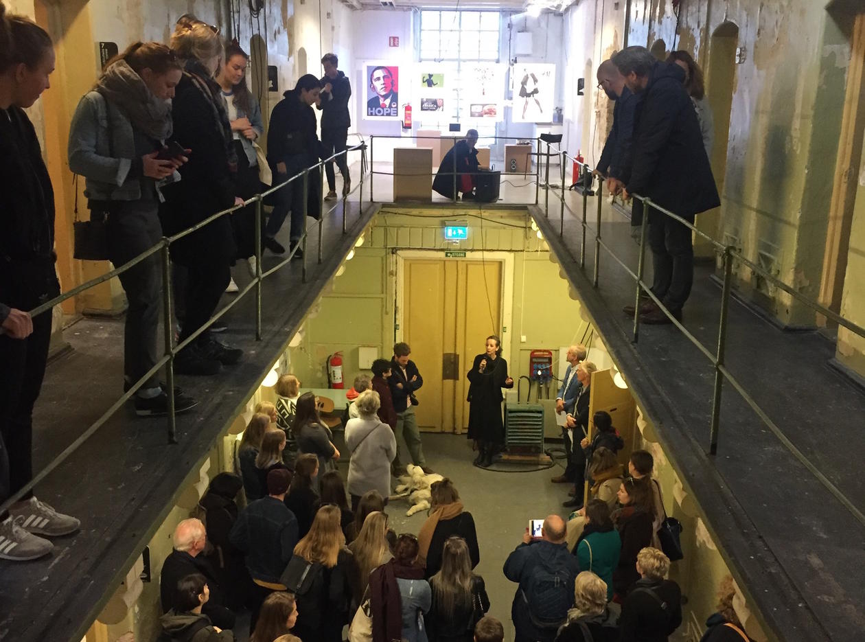 Fra fjorårets offentlige gjennomgang av masterprosjektene i design i Bergen gamle fengsel. 