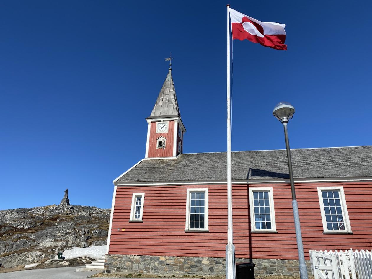 Nuuk, Hans Egede, Dansk Flag, Kirke