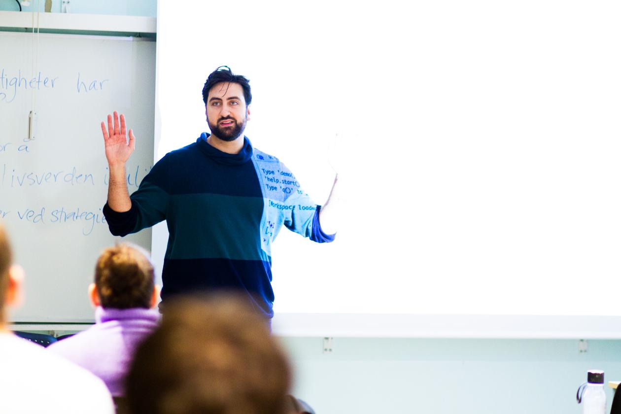 Berkay Alica R forelesning