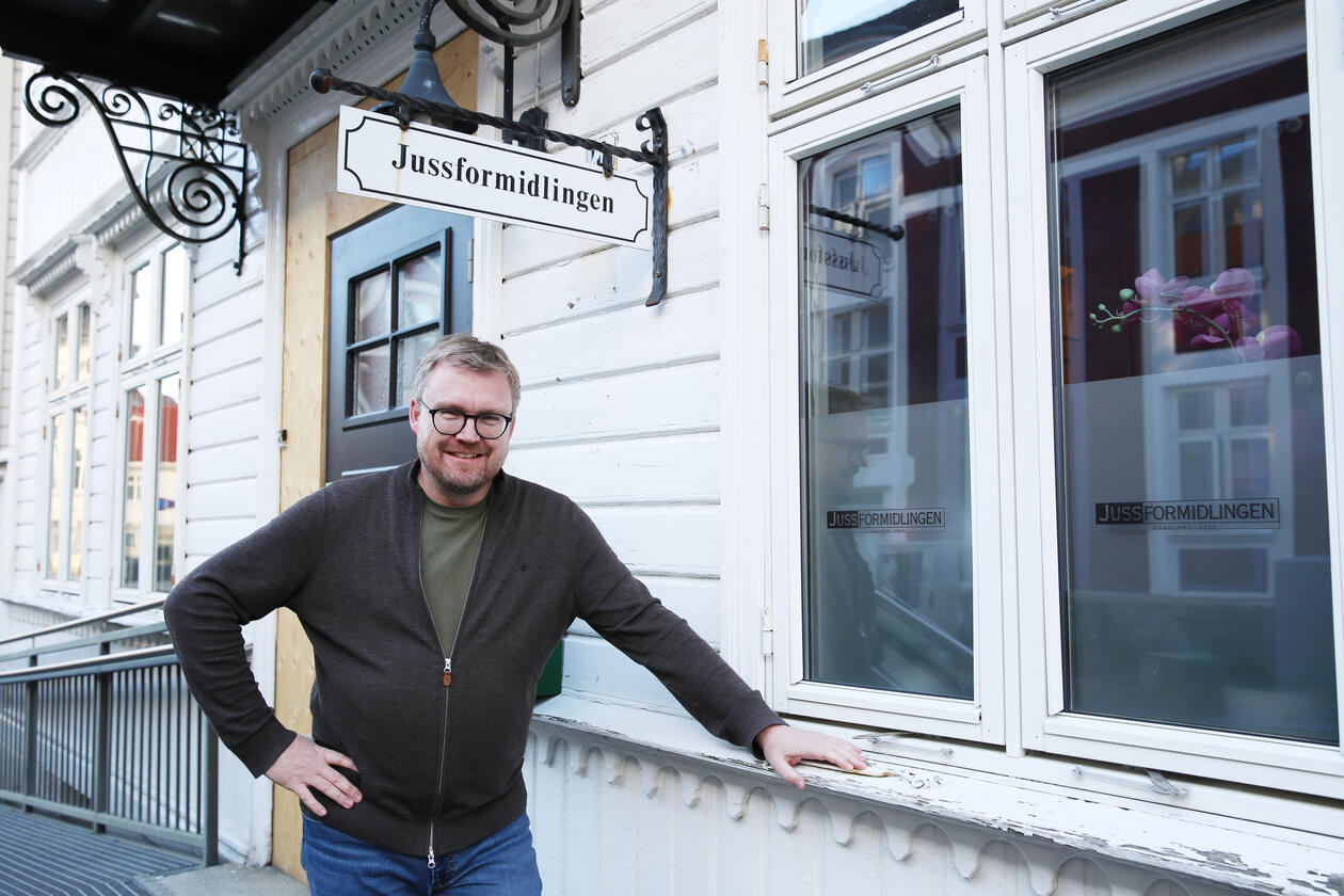 Bjørnar Borvik. Jussformidlingen.