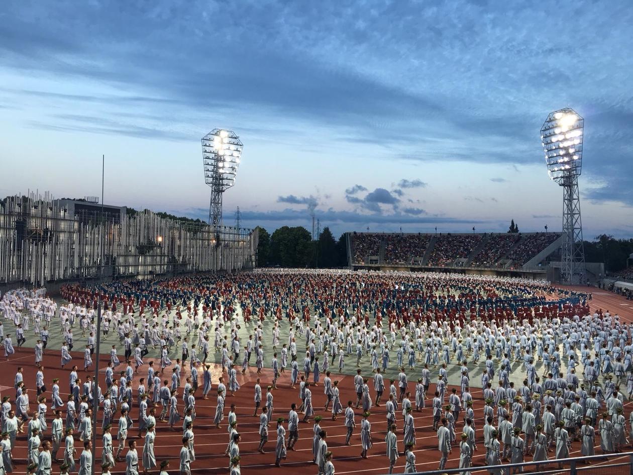 Dansefestival i Riga, markering av Latvias 100 års jubileum