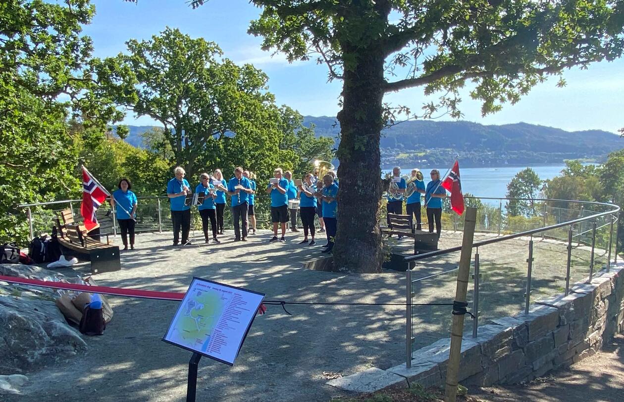 Åpning Roseplattform