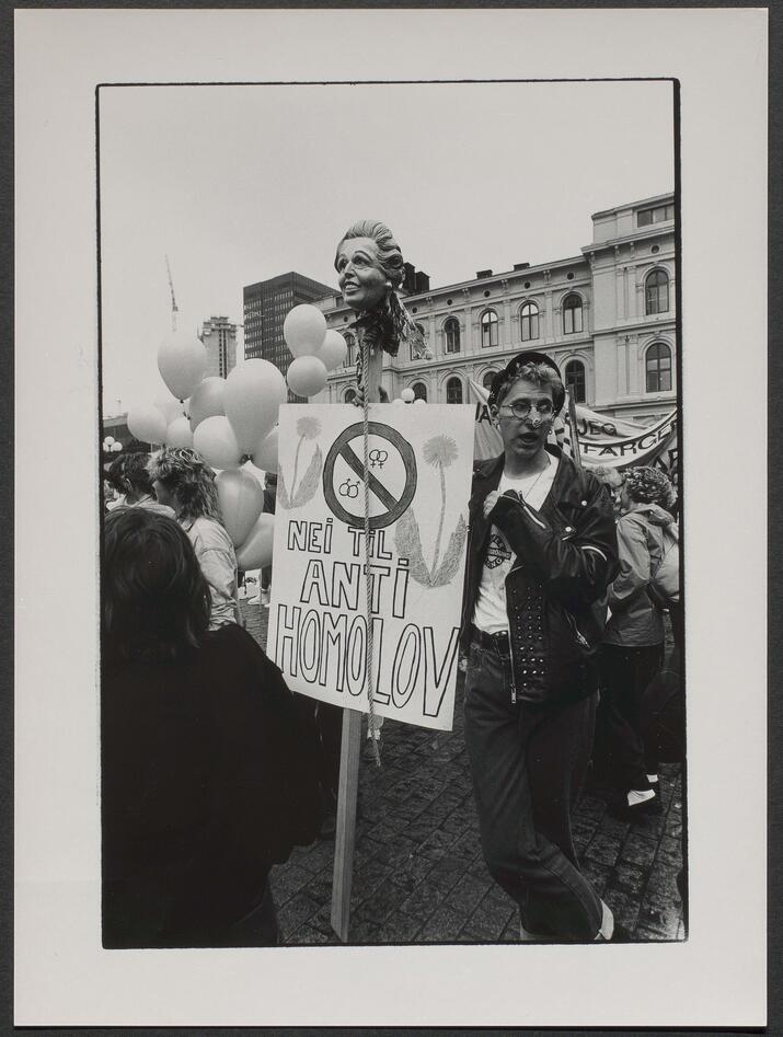 Demonstrasjon mot homolov fra arkiv