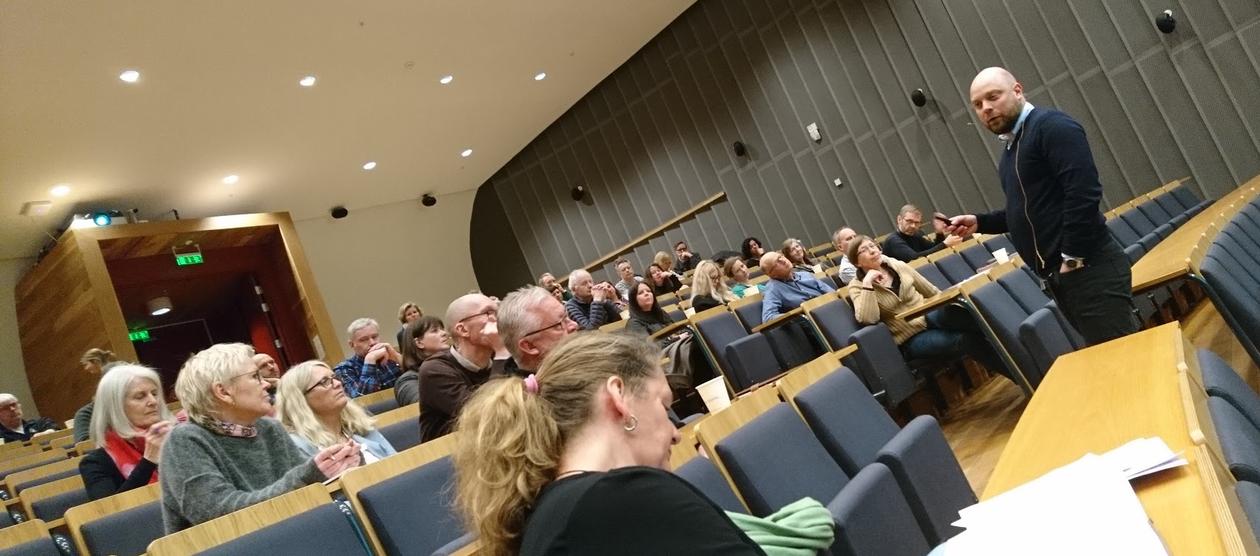 Harald Engesæth i auditoriet
