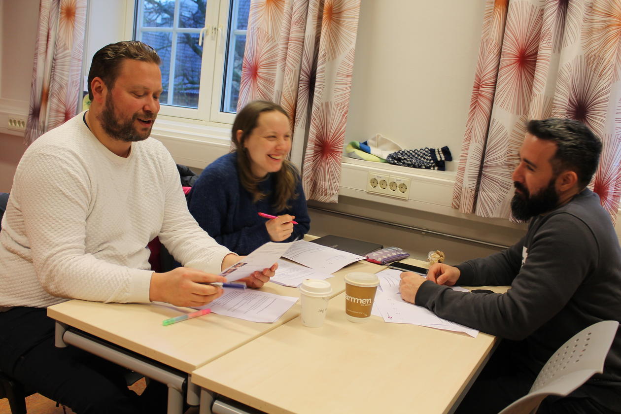 Language teachers making plans  for a multilingual teaching unit