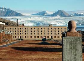 Faksimile av bokomslaget (utsnitt)