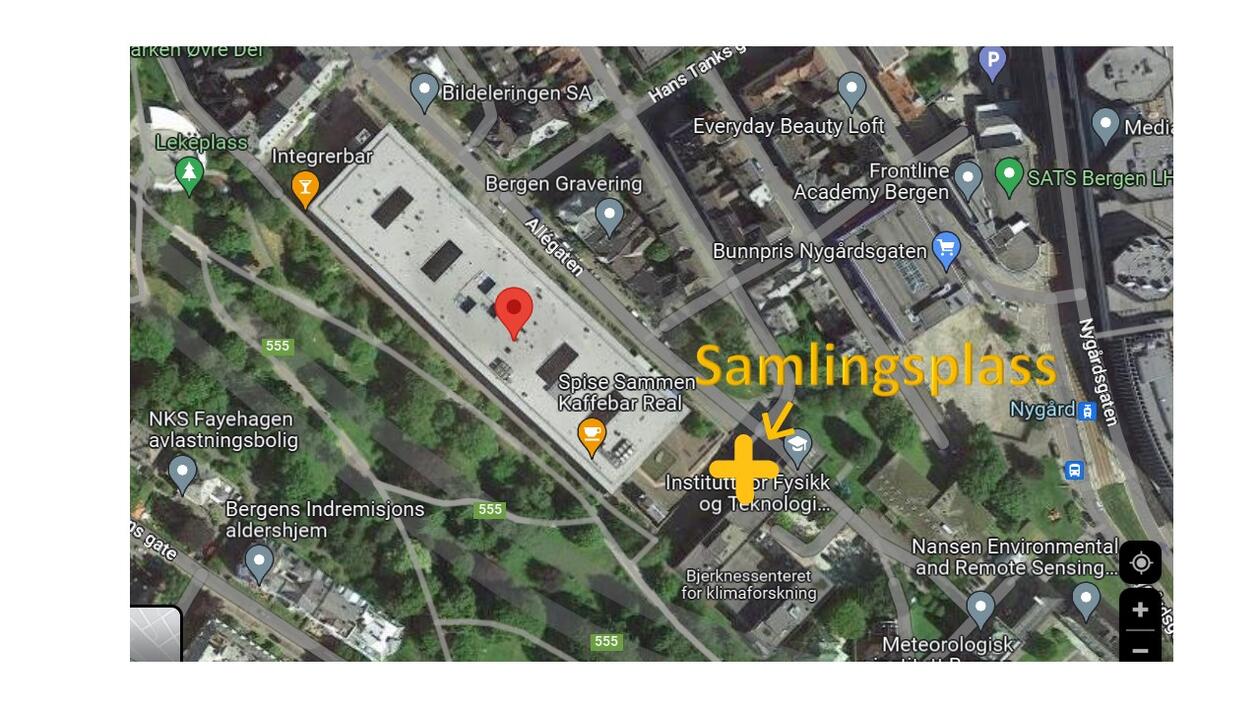 Samlingsplass ved evakuering er utenfor Institutt for fysikk og teknologi