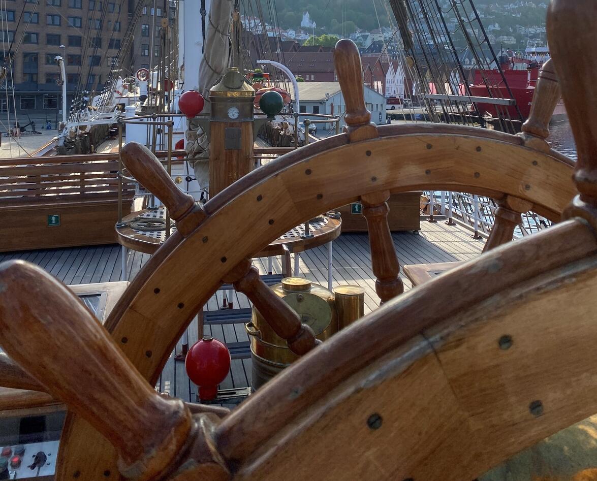 Roret på Statsraad Lehmkuhl