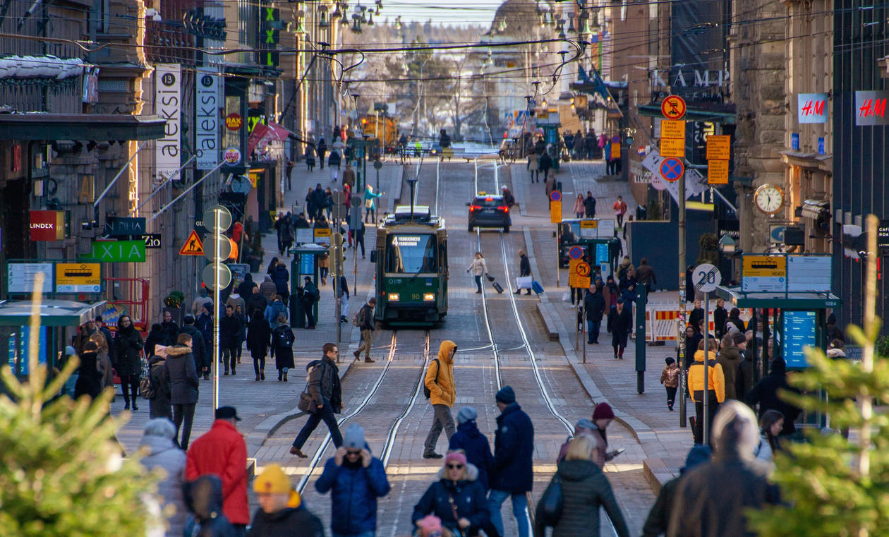 Нарвессен хельсинки. Преступность в финляндии. Аэропорт хельсинки. Безопасность хельсинки. Хельсинки столица финляндии.
