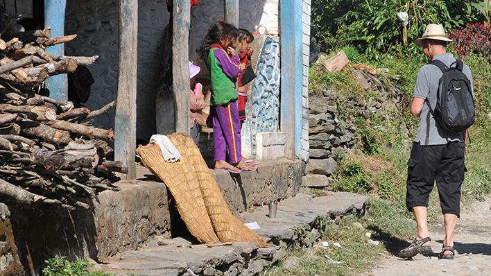 Professor Tor Halfdan Aase i felt.