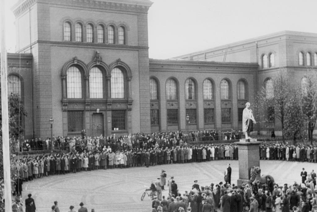 Feiring av grunnstensnedleggelse av Universitetet i Bergen, 1946
