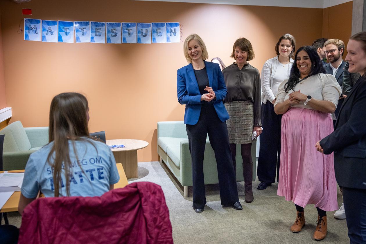 Ap besøk mattestuen