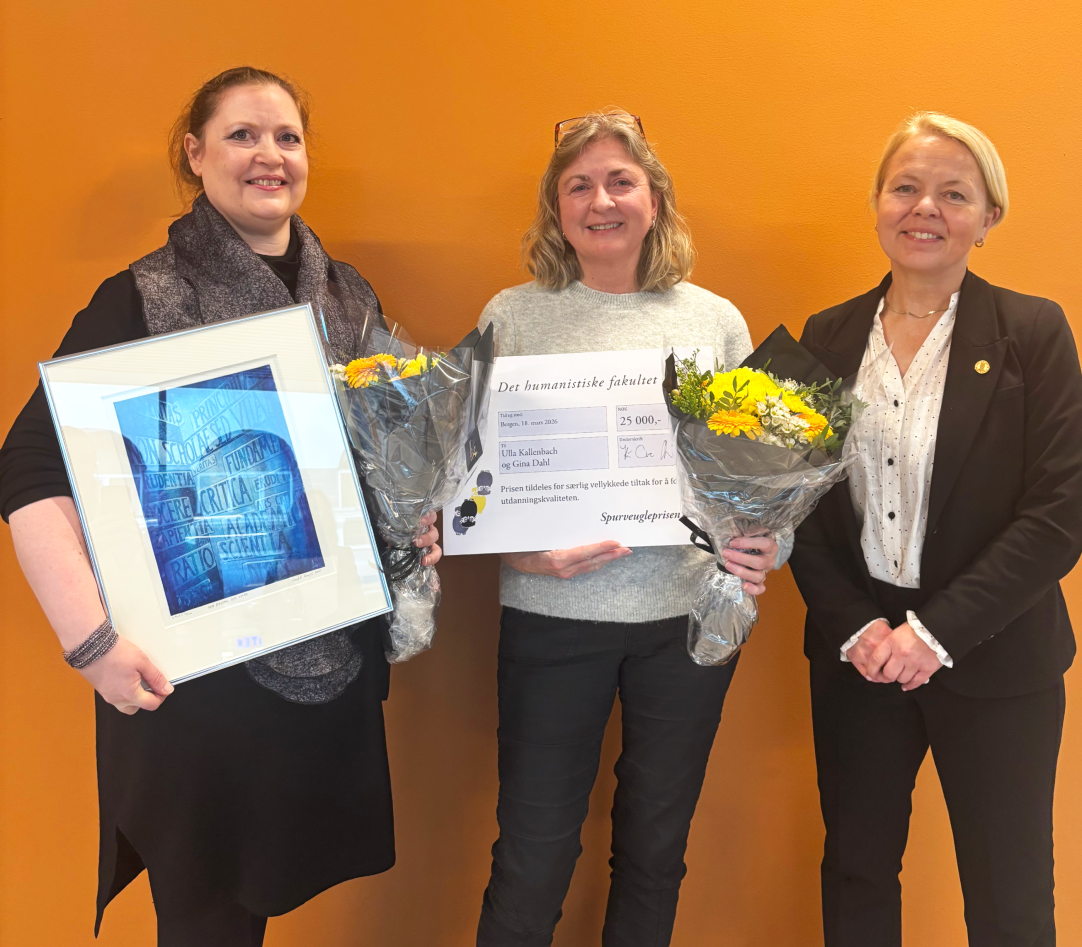 Prisvinnere sammen med dekan.