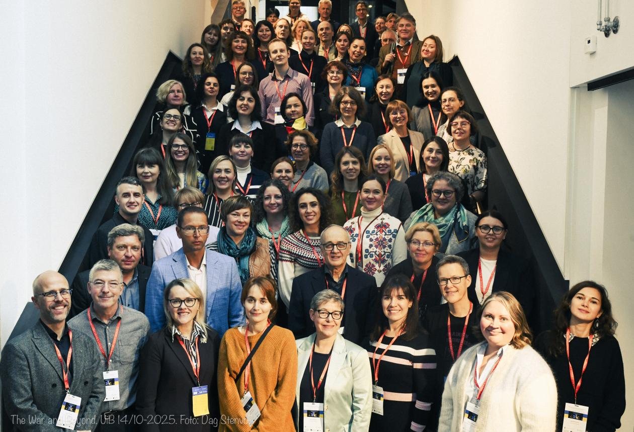 Bilde av en samling forkere som deltok på konferansen