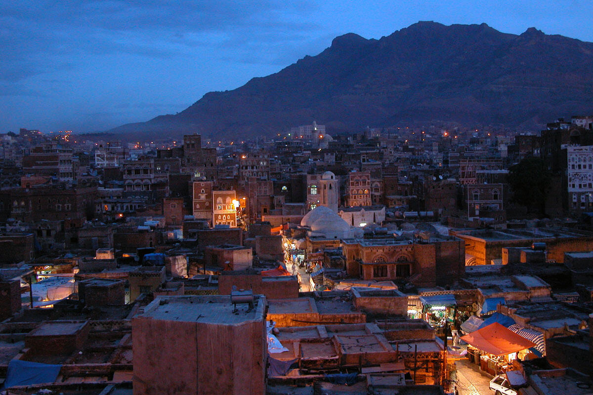 Market area in the centre of Sanaa, Yemen, at dusk