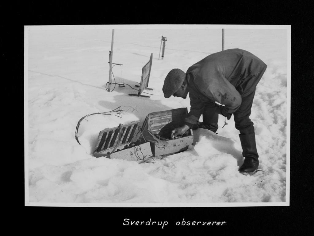 Sverdrup på Den norsk-svenske Svalbardekspedisjonen i 1934. 