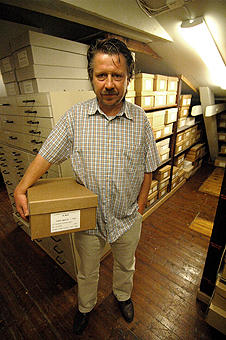 Siste hvilested. Bergen museum har den nasjonale skjelettsamlingen i Norge. Forskere og studenter har fri tilgang til skjelettsamlingene i forskningsøyemed. Siste hvilested. Bergen museum har den nasjonale skjelettsamlingen i Norge....