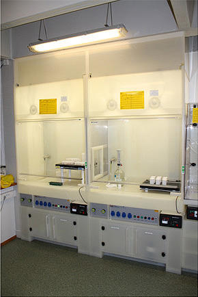 Clean lab Facilities Clean lab Facilities