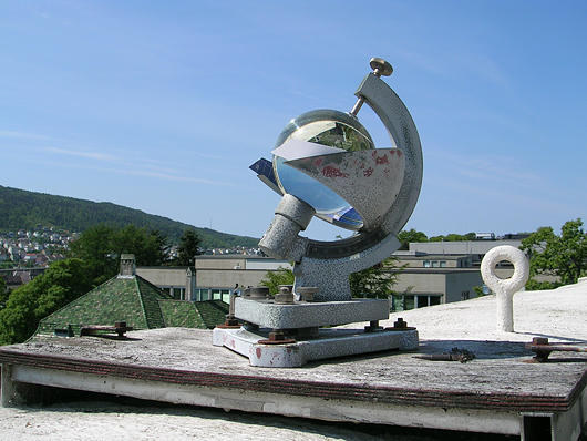 Strålingsmåler på taket av Geofysisk institutt