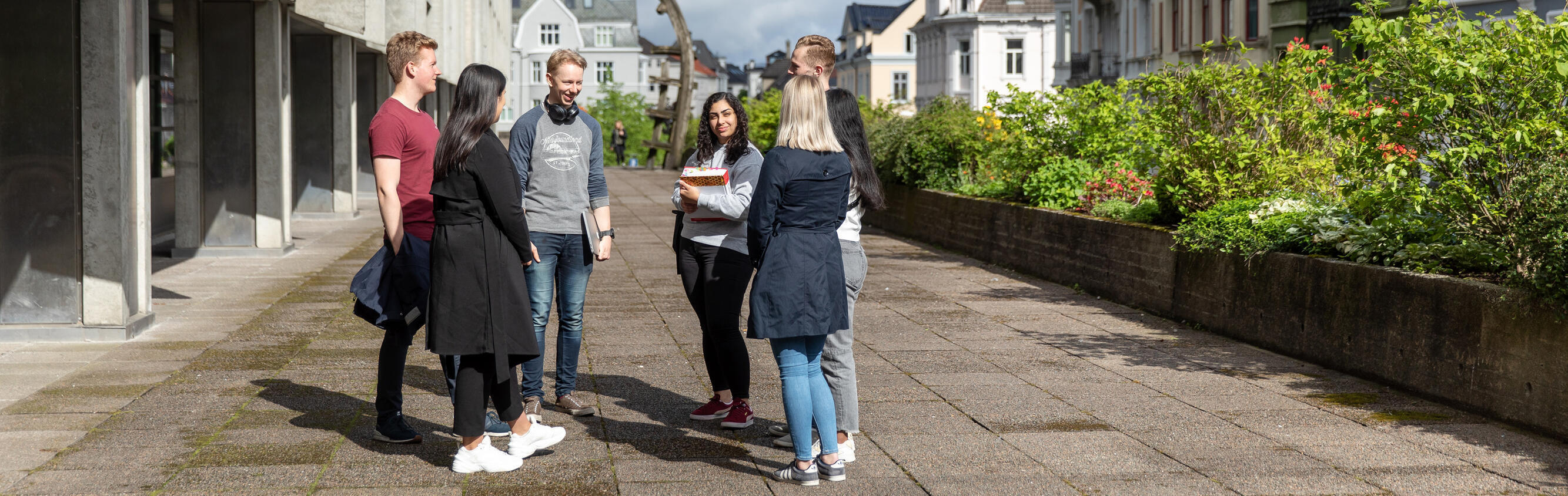 UiB students on campus