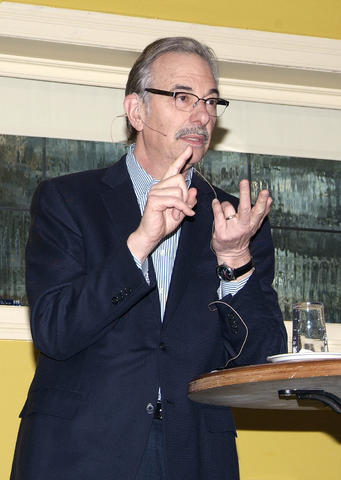 Bruce Zetter (Boston) speaks at the 2nd CCBIO symposium at Solstrand (2014)