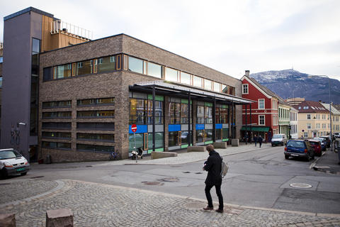 Fasaden til Institutt for økonomi
