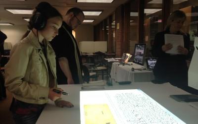 Student explores ELO2014 installation