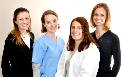Bildet viser 4 Dobbeltkompetanse kandidater i odontologi i Bergen 