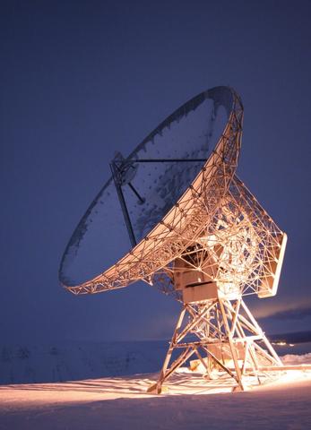 32 m antennen til EISCAT radaren på Svalbard 