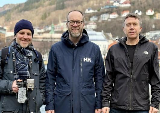 Fra venstre: produsent Frode Ims, filosofiprofessor Espen Gamlund og Lars Olaf Haaheim, animasjoner og grafikk.