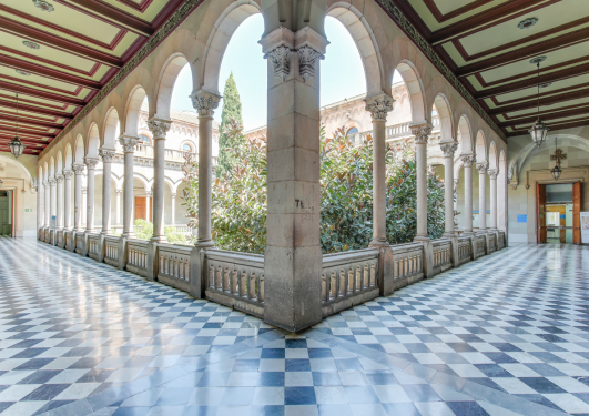 Bilde fra campus på Universitetet i Barcelona 