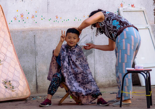 Outdoor haircut 