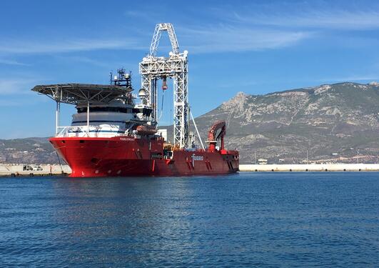 Drilling vessel Fugro Synergy