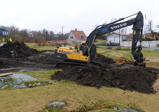 Gravearbeid i Solåkeren