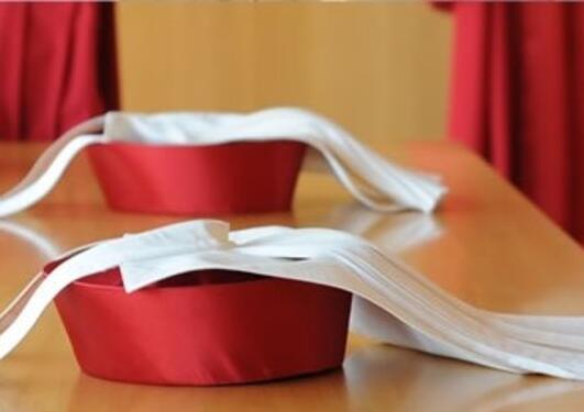 Bilde av dommerkappe.