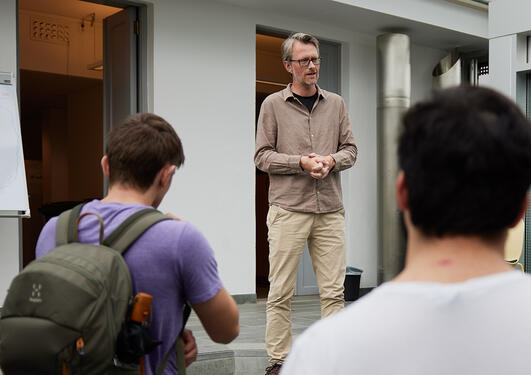 Bildet viser faglig leder ved Lektorsenteret på UiB, Endre Brunstad.