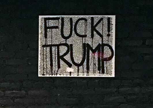 Grafitti Fuck Trump